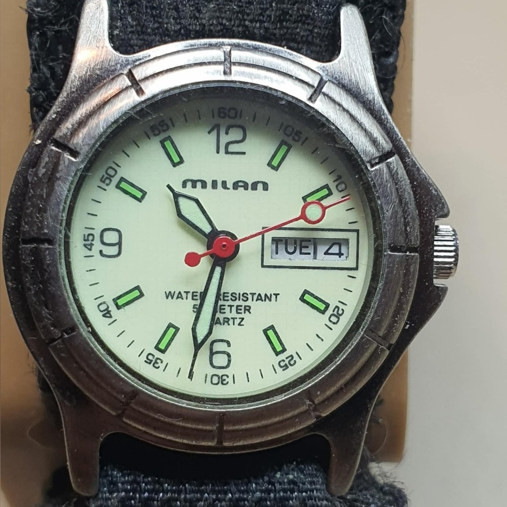 🦋10/$20🦋 Milan Silver Nylon Glow in The Dark Women's Field Watch w/Day-Date